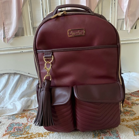 Handbags - Itzy Ritzy Boss Diaper Bag🥰